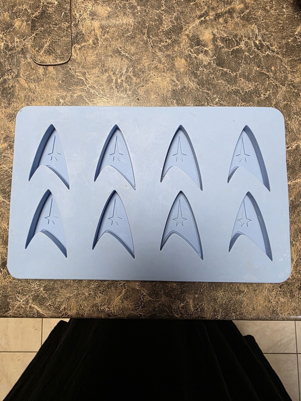 Silicone Mold Tray in Light Blue - 8-Cavity Star Emblem Shapes